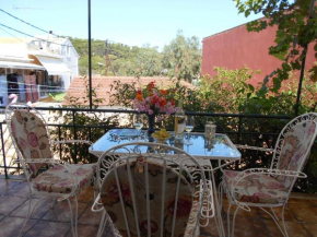 Гостиница Poseidon Apartments  Гайос
